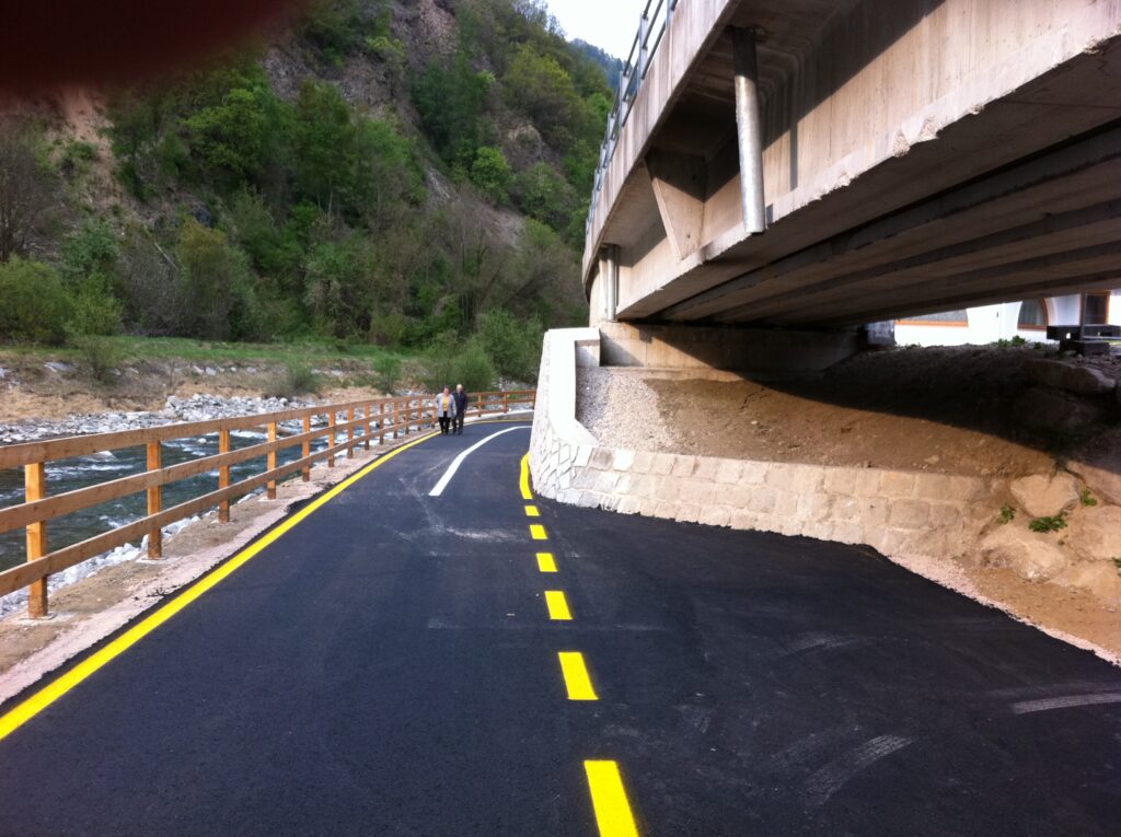 Percorso ciclopedonale Valle di Sole Percorso ciclopedonale Valle di Sole