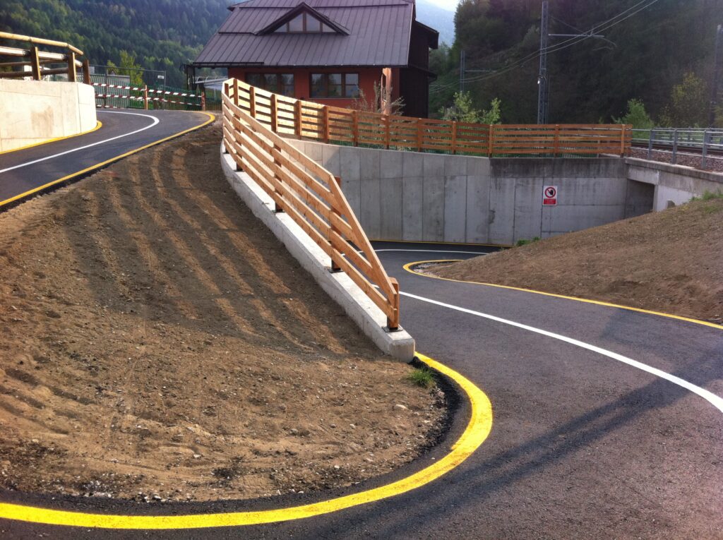 Percorso ciclopedonale Valle di Sole Percorso ciclopedonale Valle di Sole